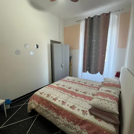 Appartamento Invrea Génova Exterior foto